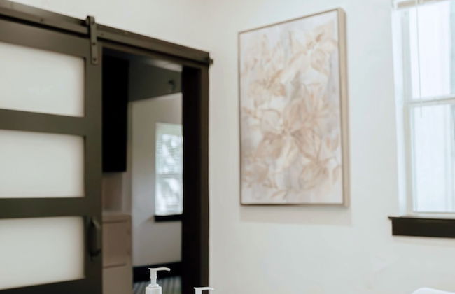 Cozy 6BR Home Near Plaza Dist -sleeps 15 - Foto 24