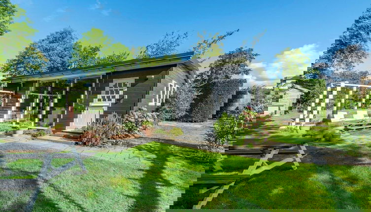 Foto 1 - Luxurious Bungalow With Terrace
