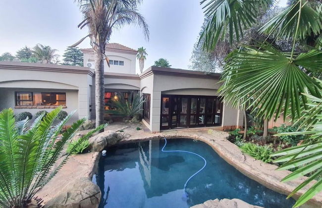 Or Tambo Airport Holiday Home - Foto 34