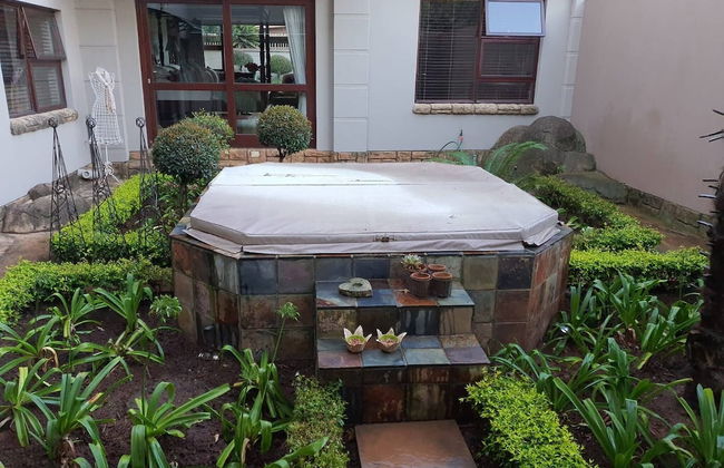 Or Tambo Airport Holiday Home - Foto 37