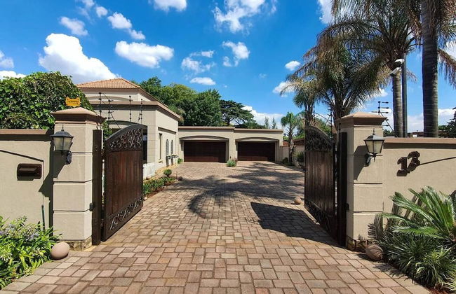 Or Tambo Airport Holiday Home - Foto 59