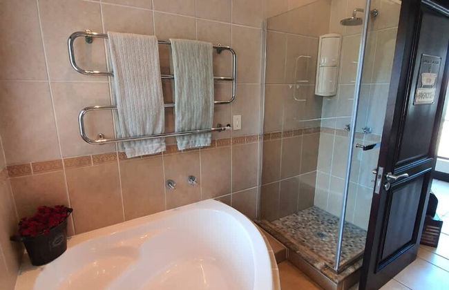 Or Tambo Airport Holiday Home - Foto 25