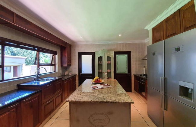 Or Tambo Airport Holiday Home - Foto 52