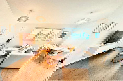 Foto 11 - Luxury two bedrooms flat