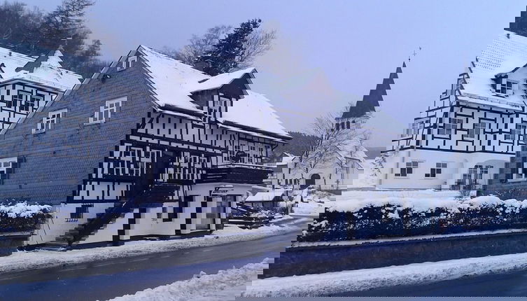 Photo 1 - Holiday Home Near Winterberg Ski Slopes