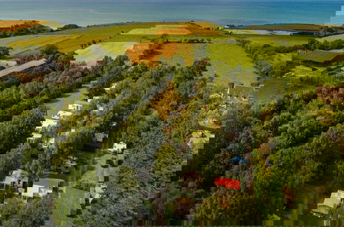 Photo 21 - Holiday Home Near Bayeux and North Sea Beach