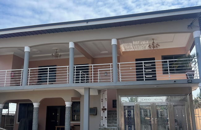 ES Homes-2Bedroom Apartment at Achimota - Foto 1