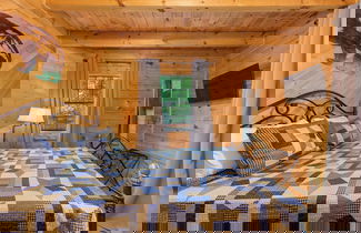 Photo 2 - Cabin on the Mountain