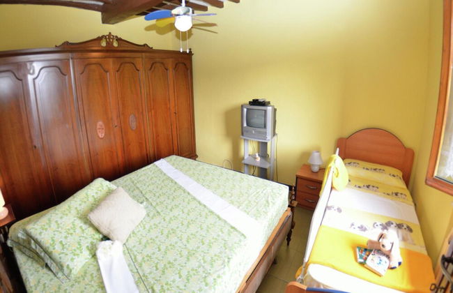 Casale on the Hills Between Lucca and the Sea, With Garden and Swimming Pool - Foto 9