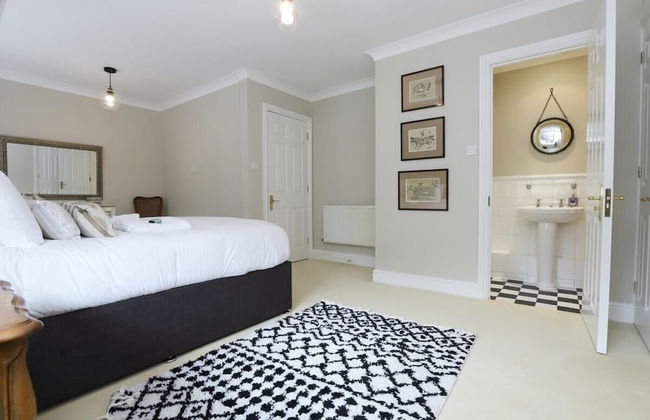 The Stow Secret Cottage - Breathtaking 5bdr Cottage With Parking + Garden - Foto 6