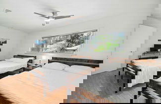 Foto 2 - Quiet 4 Bedroom Home Located off Sola