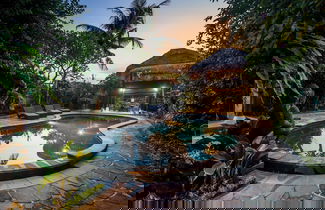 Foto 1 - Villa Sujati