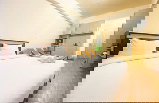 Foto 3 - Good And Homey Studio At Candiland Apartment