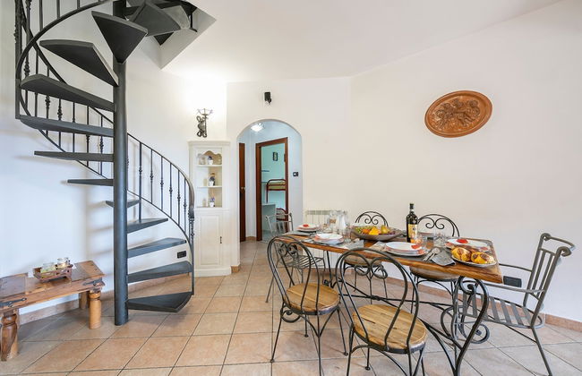 Villa Monte Enrico - Pool And Whirlpool - Foto 5