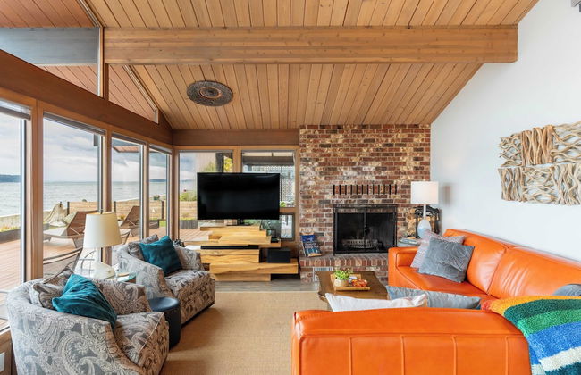 Oceanfront w/ Game Room, Fire Pit, Panoramic Views Angels Landing by Avantstay - Foto 6
