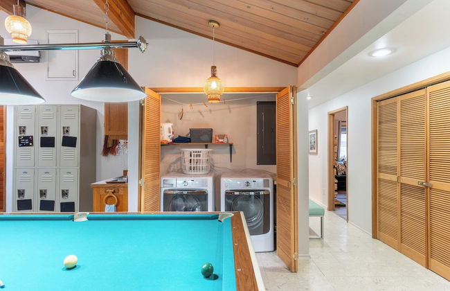 Oceanfront w/ Game Room, Fire Pit, Panoramic Views Angels Landing by Avantstay - Foto 16