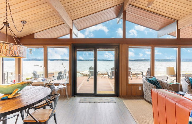 Oceanfront w/ Game Room, Fire Pit, Panoramic Views Angels Landing by Avantstay - Foto 7