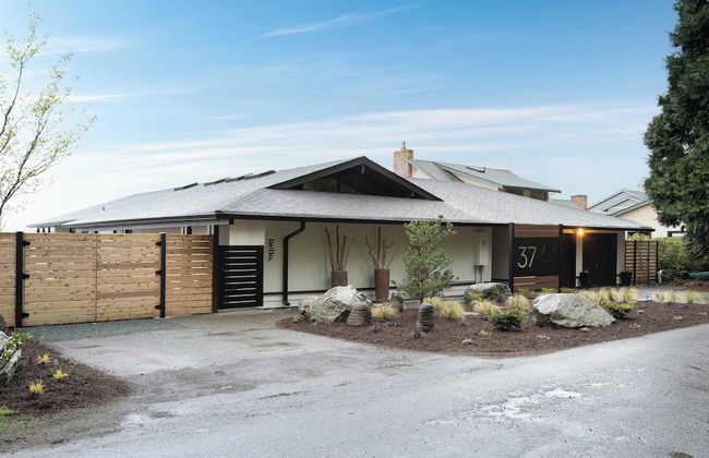 Oceanfront w/ Game Room, Fire Pit, Panoramic Views Angels Landing by Avantstay - Foto 48