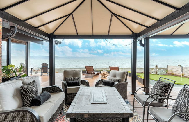 Oceanfront w/ Game Room, Fire Pit, Panoramic Views Angels Landing by Avantstay - Foto 33