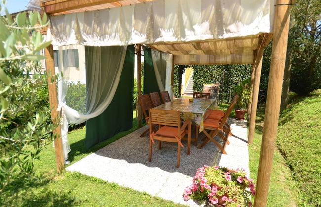 Holiday Home in Lucca With Pool & Garden - Foto 19
