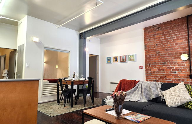 U Suites on Egmont - Photo 1