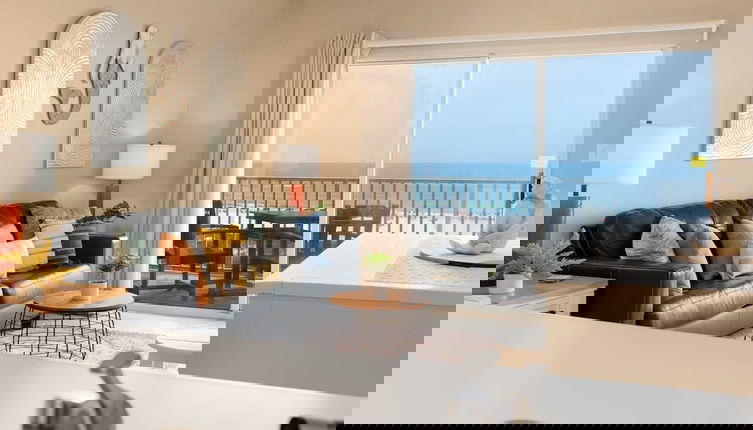 Foto 1 - Stylish Beachfront Retreat ~ Gulf Views ~ Pools!
