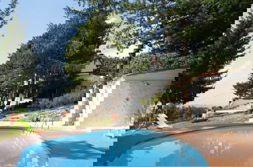 Foto 8 - Charming Cottage With Panoramic Pool