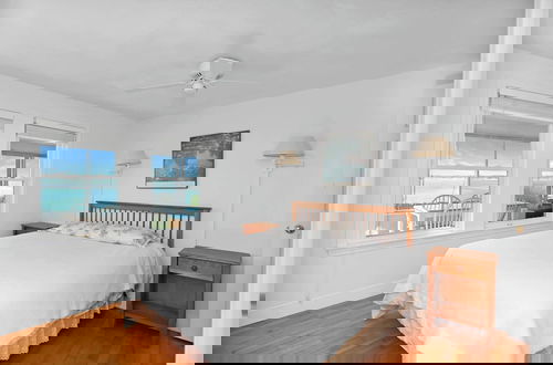 Foto 2 - 3BR Oceanfront on Nubble Cliffs!