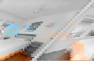 Foto 2 - 3BR Oceanfront on Nubble Cliffs!