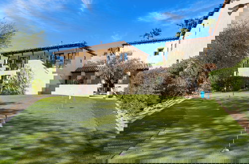 Foto 5 - Villa del Gallo by Avantstay Luxury Group Retreat + Pool, Putting Green