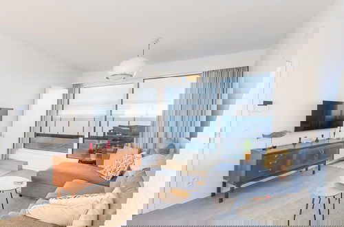 Photo 1 - Rooftop Apartment With Sea Views
