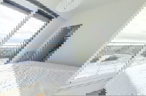 Photo 3 - Rooftop Apartment With Sea Views