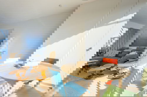 Photo 7 - Rooftop Apartment With Sea Views