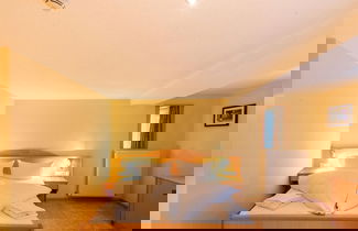 Photo 3 - Inviting Apartment in Langenfeld With Sauna