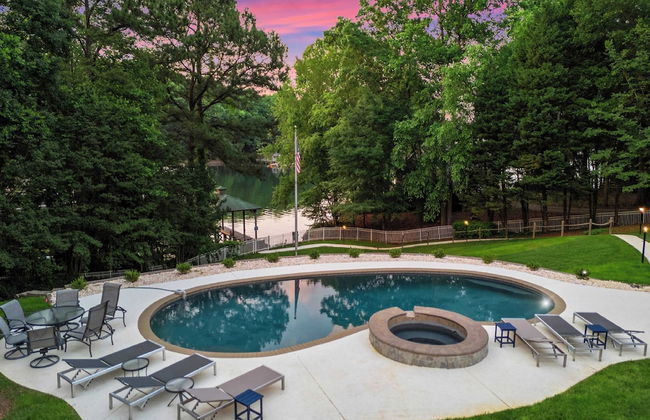 Shoreway Cove by Avantstay Waterfront, Pool, Dock - Foto 14