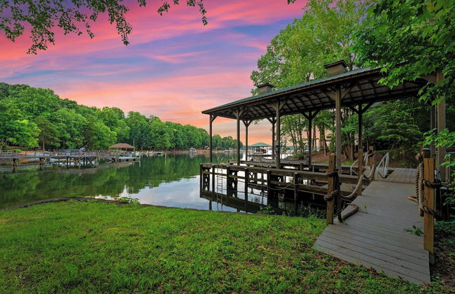 Shoreway Cove by Avantstay Waterfront, Pool, Dock - Foto 76