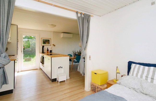 6 Person Holiday Home in Skibby - Foto 3