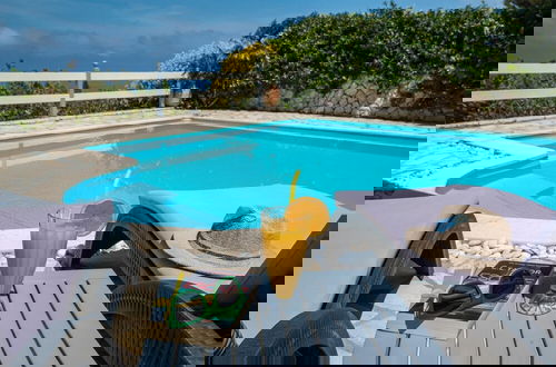 Foto 4 - Idyllic Sunsets Seaviews Pool - Villa Melina