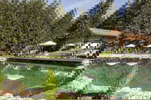 Foto 6 - Nice Chalet in Wolting With Natural Swimming Pond