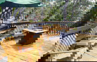 Foto 2 - Bears Lair by Avantstay 3mins From Bear Mountain Ski Resort!