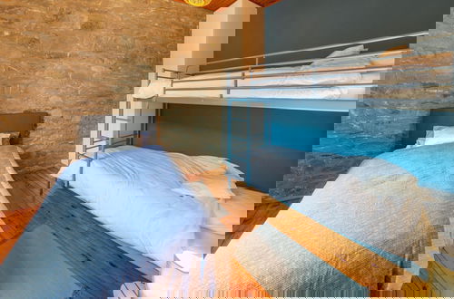 Foto 8 - Holiday Home With Nordic Bath and Games Room