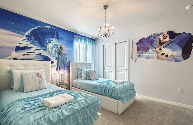 Relax in Style Pool, Resort Amenities, Near Disney - Foto 7