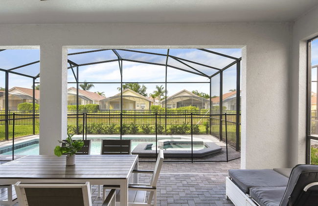 Relax in Style Pool, Resort Amenities, Near Disney - Photo 31