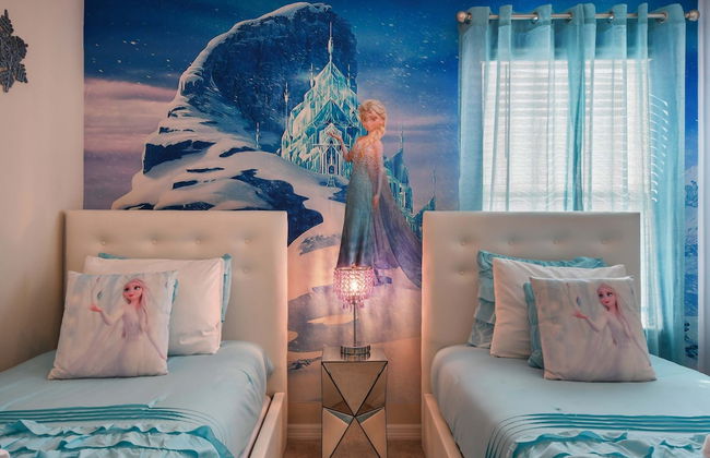 Relax in Style Pool, Resort Amenities, Near Disney - Photo 11