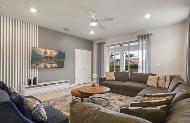 Relax in Style Pool, Resort Amenities, Near Disney - Photo 19