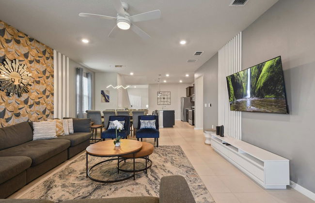 Relax in Style Pool, Resort Amenities, Near Disney - Photo 18