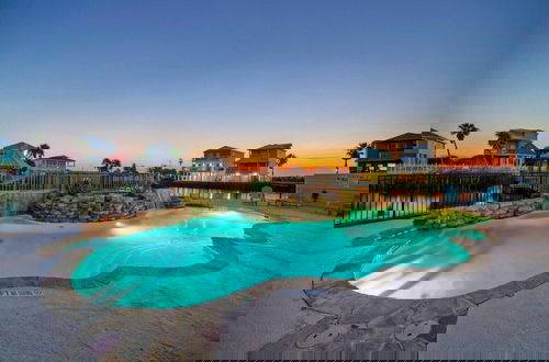 Foto 24 - Lost Chancla by Avantstay 5 Min to Beach + Pool