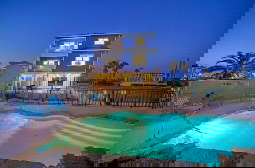 Foto 32 - Lost Chancla by Avantstay 5 Min to Beach + Pool