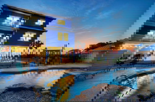 Foto 27 - Lost Chancla by Avantstay 5 Min to Beach + Pool