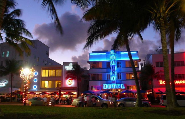 Best Deal 2BR Modern Beachfront Ocean Drive Wifi - Foto 17